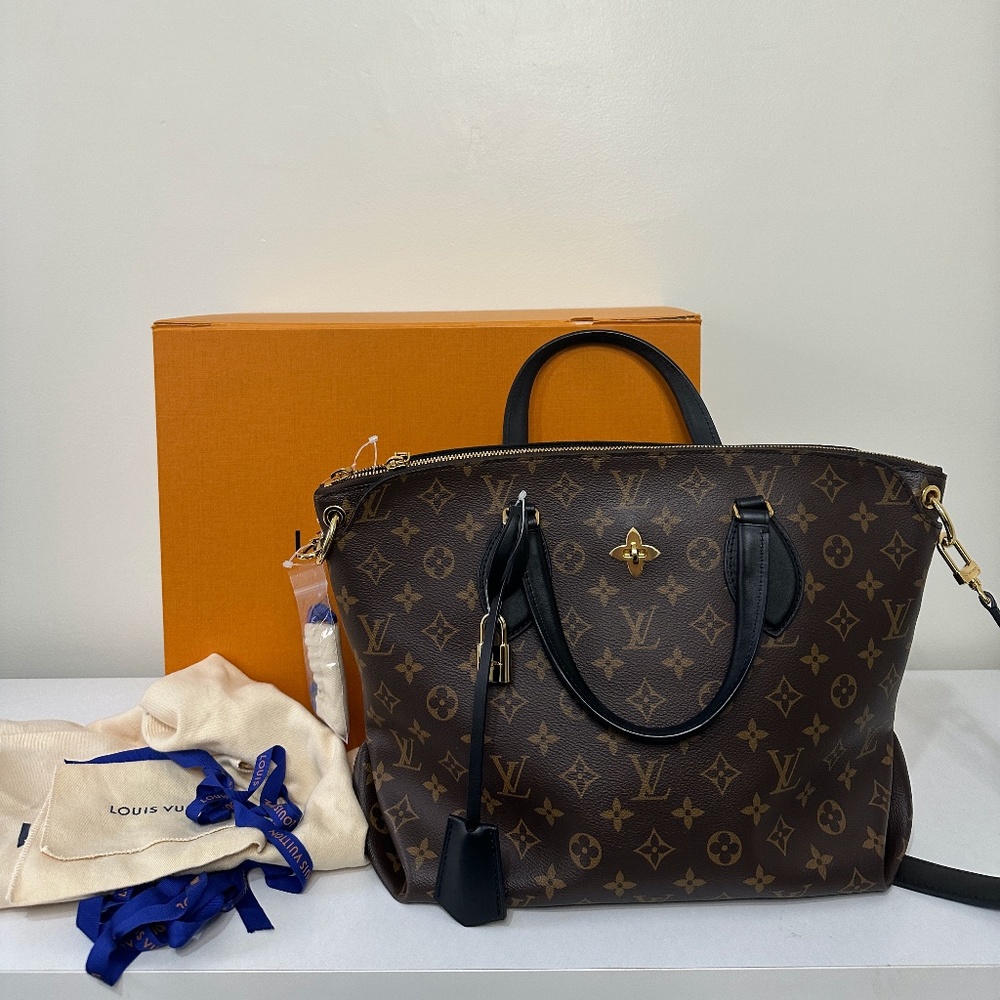 LOUIS VUITTON Monogram Flower Zipped Tote MM Black